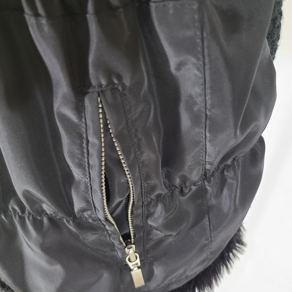 Chicos Fur Lined Vest. Size 1. - Picture 2 of 4